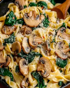 Cremige Pilz Spinat Pasta Pfanne mit Parmesan 7 Cremige Pilz Spinat Pasta Pfanne mit Parmesan