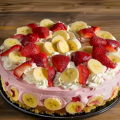 Cremiger Erdbeer-Bananen-Käsekuchen ohne Backen Rezept 2 Cremiger Erdbeer-Bananen-Käsekuchen ohne Backen Rezept