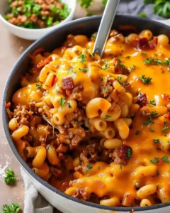 Schnelle Cheeseburger Pfanne Einfaches Rezept für Jeden Tag