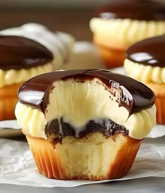 Saftige Donauwellen Muffins Einfach Selbst Backen 2 Saftige Donauwellen Muffins Einfach Selbst Backen