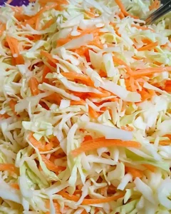 Süchtig machender, amerikanischer Krautsalat für Grillabende 10 Süchtig machender, amerikanischer Krautsalat für Grillabende