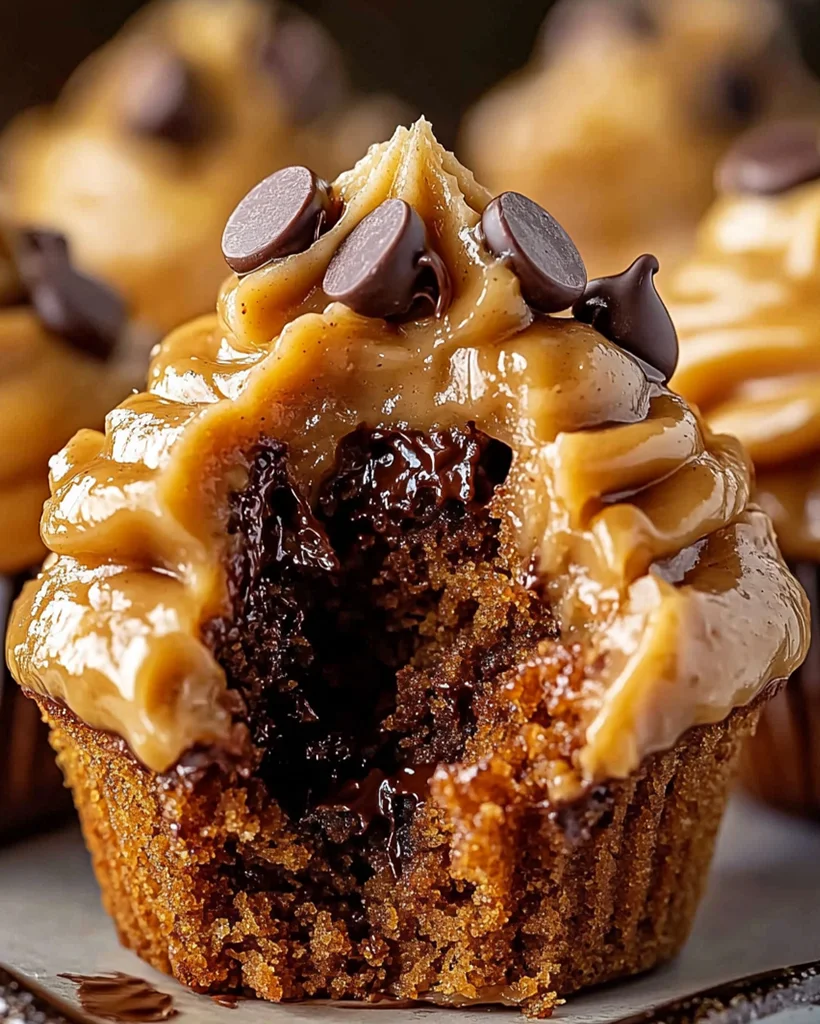 Kürbis Cupcakes mit Schokolade und Erdnussbutter