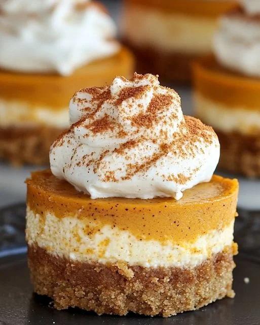 Mini Kürbis Cheesecake Häppchen Rezept für Herbsttage
