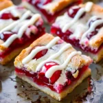 Saftige Kirschschnitten mit Vanilleguss