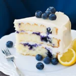 Saftiger Zitronen-Blaubeer-Kuchen Sommergenuss
