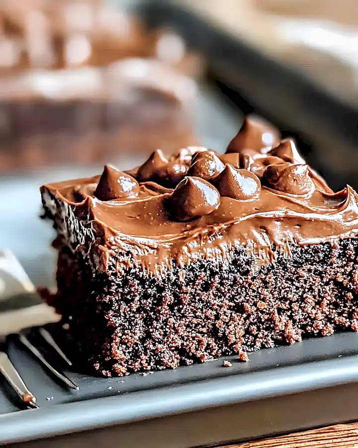 Saftiger Schokoladenkuchen mit Pekannuss-Frosting