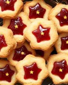 Spitzbuben: Omas Geheimnis für zartschmelzende Plätzchen