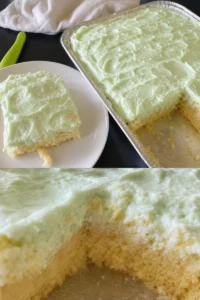 Luftiger Engelkuchen mit Ananas auf einem Teller