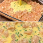Zwiebel Sahne Hähnchen mit frischen Zutaten in einer Pfanne zubereitet.
