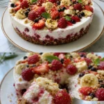 Erdbeer-Stracciatella-Bananen-Torte auf einem Teller serviert