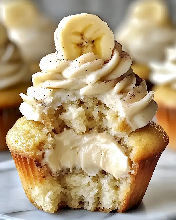 Einfache Bananen Frischkäse Cupcakes 3 Einfache Bananen Frischkäse Cupcakes